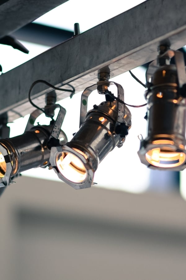Lighting MFG